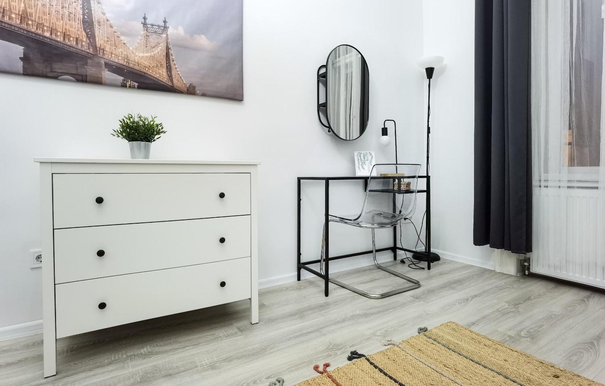 Urban Oasis: Spacious Modern Retreat with Netflix and New York Cafe Proximity Budapest Exterior photo